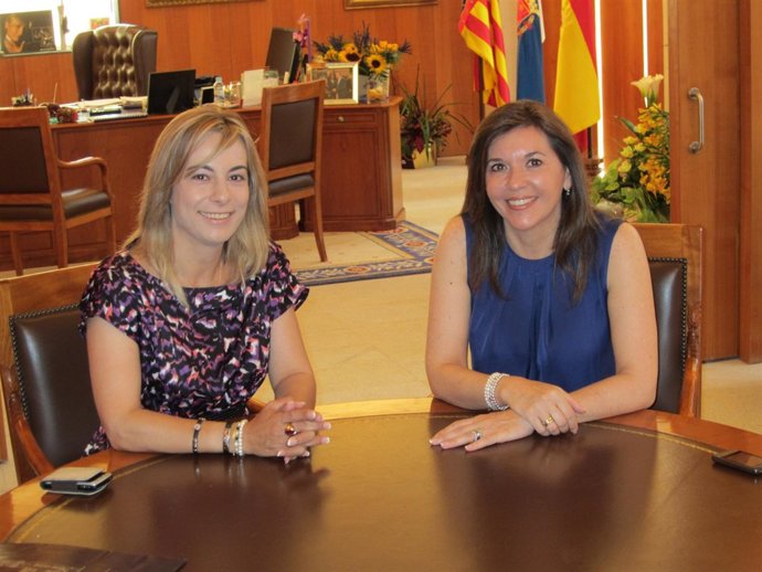 Imagen De La Reunión Entre Las Alcaldesas De Alicante Y Elche
