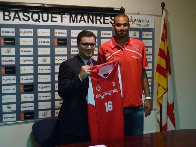 El Nuevo Jugador Del Assignia Manresa, Adam Hanga