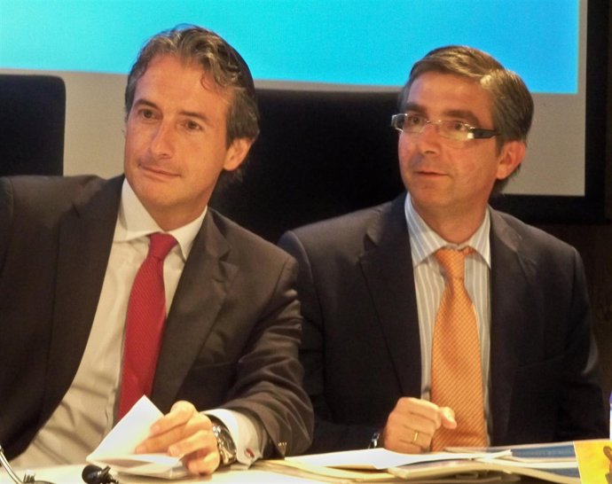 Presentación Del Plan Maestro Del Frente Marítimo En El Colegio De Arquitectos