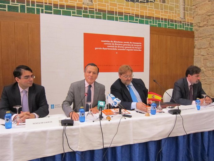 Hernández Inaugura Comisión De Transporte