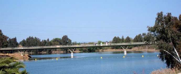 Pasarela sobre el Guadalquivir en San Jerónimo, Sevilla