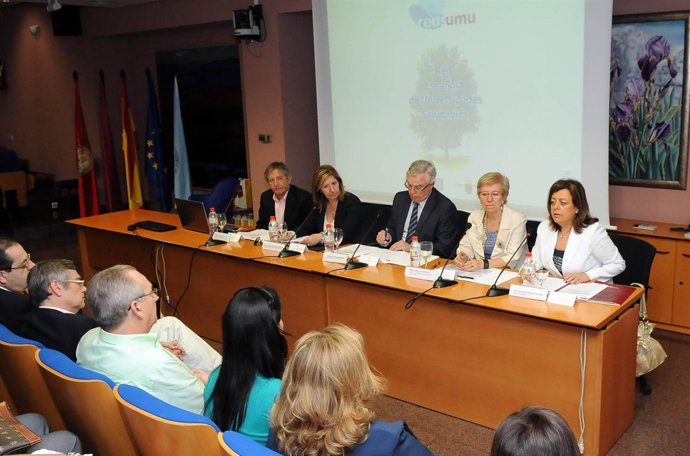 La UMU Concienciará A Sus Estudiantes Sobre Una Forma De Vida Sana 