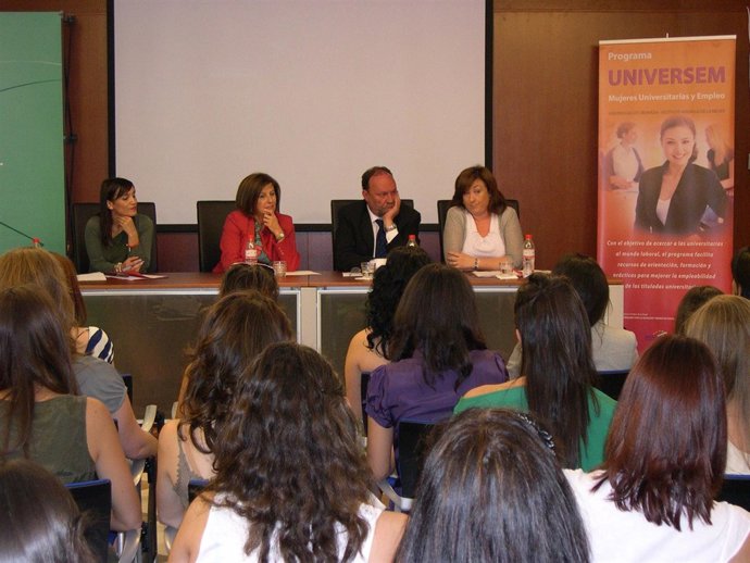 Presentación De La Quinta Edición Del Programa Universem