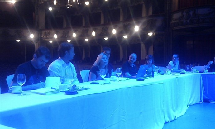 Presentación Del Grado En Artes Escénicas Y Mediáticas