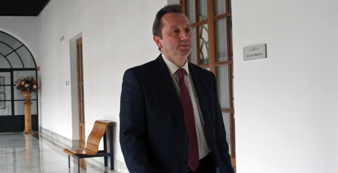 El Consejero De Empleo, Manuel Recio