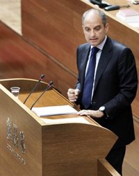 Camps propondrá una reforma de la Ley Electoral para elegir a los diputados por circunscripciones uninominales