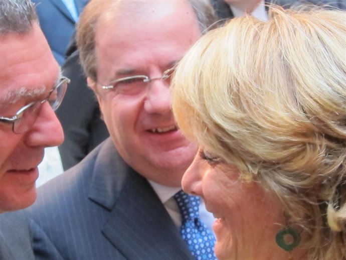 Gallarón (I), Herrera (C) Y Aguirre (D)