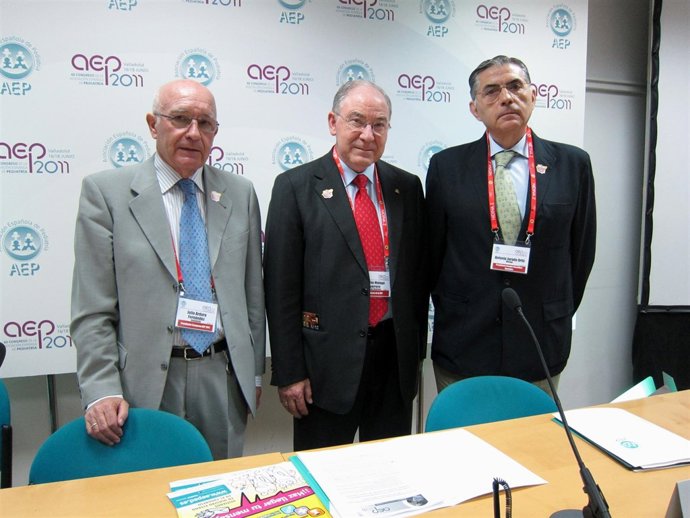 Organizadores Del Congreso De La AEP En Valladolid