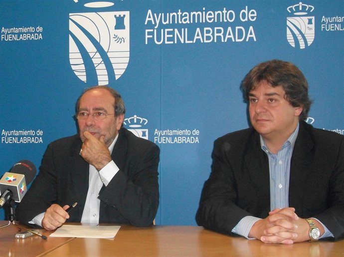 El Alcalde Y El Portavoz Del Grupo Socialista, Javier Ayala