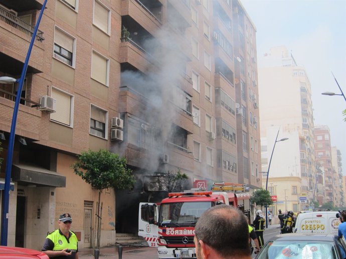 Incendio De Avenida Pablo Iglesias. Almería 