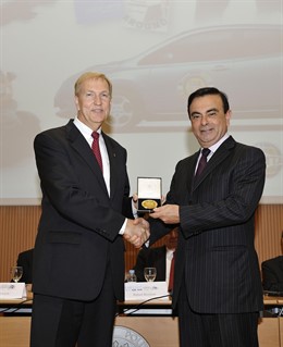 Medalla FISITA 2011 A Carlos Ghosn
