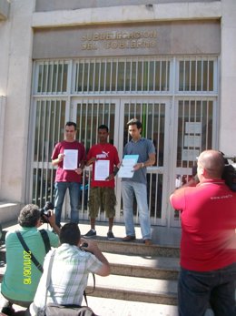 Más De 350 Entidades Piden El Respeto A Los Derechos En Los CIE