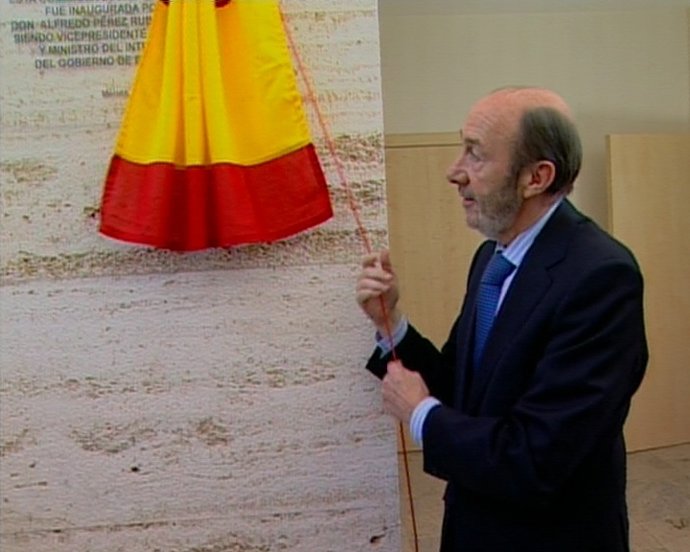 Rubalcaba: "Se actuará con firmeza ante los violentos"