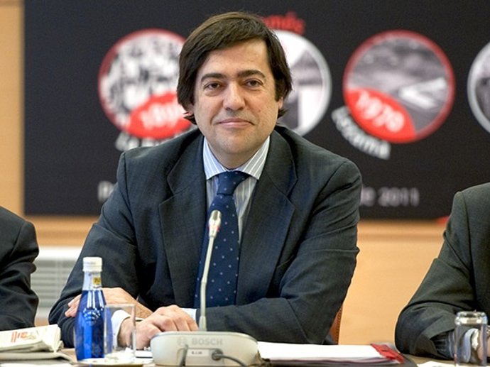 García Macua Presenta Su Plancha Y Su Programa