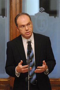 El Ayuntamiento dice que el incremento de la deuda es coyuntural por haber dispuesto de las pólizas a corto plazo