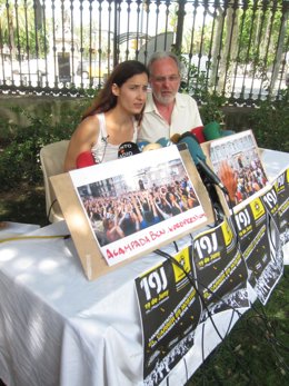 Rueda De Prensa De Indignados