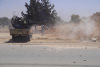 Al menos diez muertos por un bombardeo de las fuerzas de Gadafi en Misrata