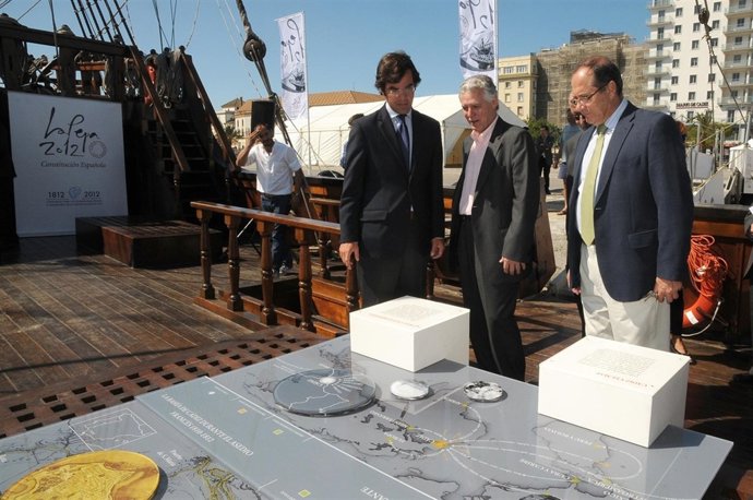 Menacho En El Galeón