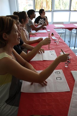 Jornada De Puertas Abiertas En El Centro De Cultura Asiática