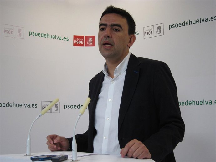 El Portavoz Del Grupo Socialista En El Parlamento Andaluz, Mario Jiménez.