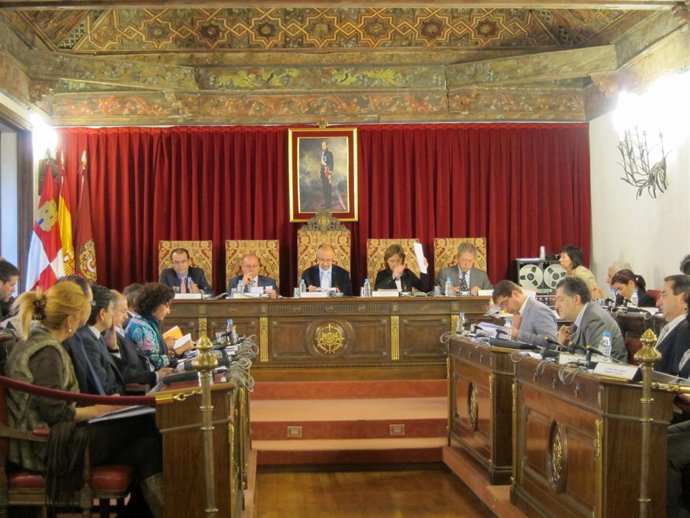 Pleno De La Diputación De Valladolid
