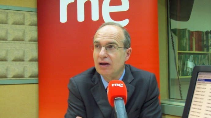 José Antonio Cagigas, Presidente Del Parlamento Cántabro. 