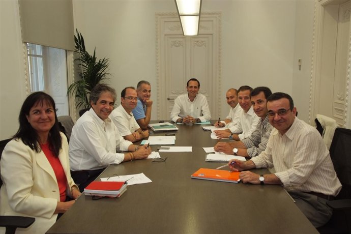 Bauzá Con Sus Consellers Y Ramis