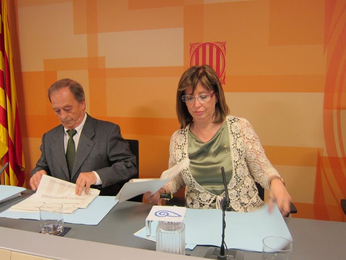 La Consellera De Enseñanza, Irene Rigau