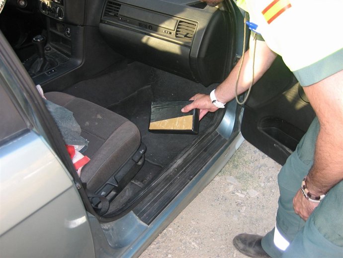 Cocaína Hallada En El Vehículo Detenido En La N-IV