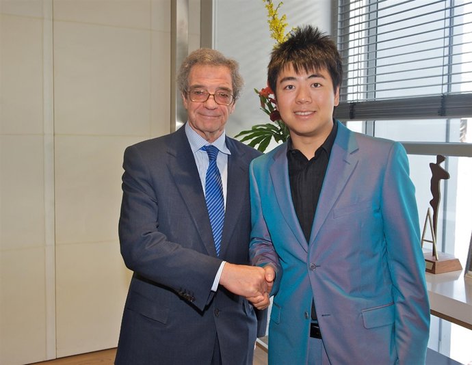 César Alierta Y Lang Lang