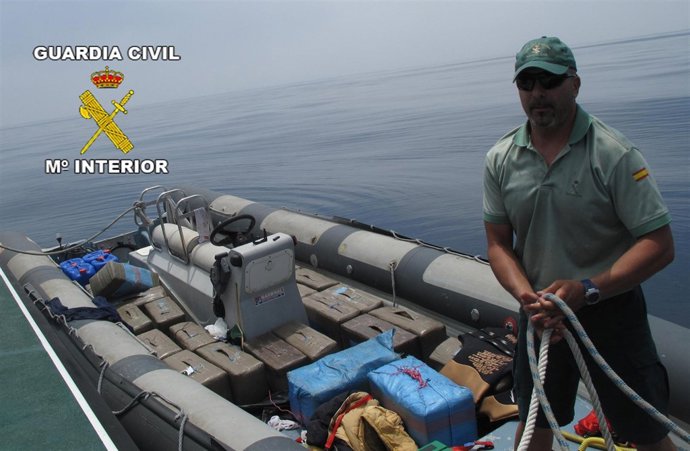 Guardia Civil De Granada, 2 Notas De Prensa