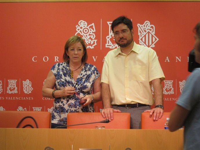 Marga Sanz E Ignacio Blanco En La Rueda De Prensa Tras La Junta De Portavoces