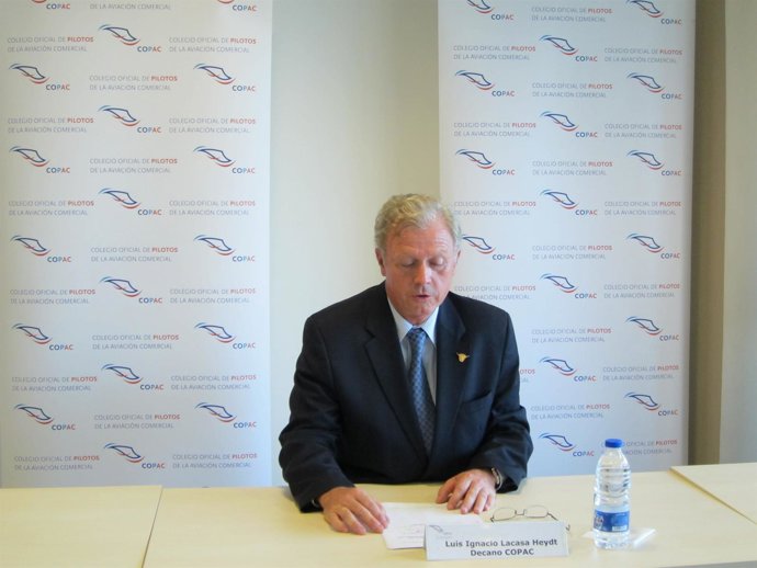 Colegio Oficial De Pilotos De La Aviación Comercial (Copac)