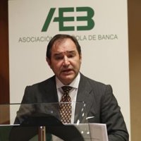 La banca española apoya que el sector privado participe en el rescate de Grecia