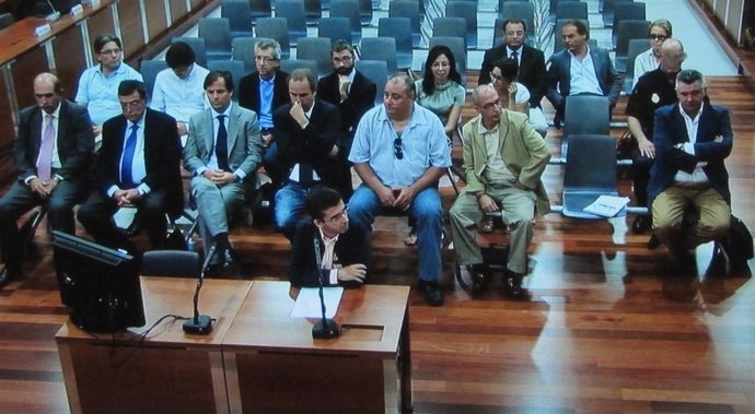 Uno De Los Acusados Declarando En El Juicio Del Caso 'Malaya'