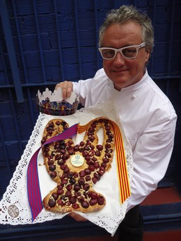 Coca De Europa Con Motivo De La Verbena De Sant Joan