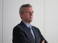 Rueda critica las "descalificaciones por sistema" del PSOE y avisa de que Galicia necesita "una oposición constructiva"