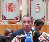 El PSOE destaca la "llamada al diálogo" de Sanz que "es algo que nos piden los ciudadanos"