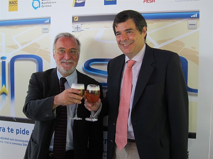 Pere Navarro Y Jacobo Olalla