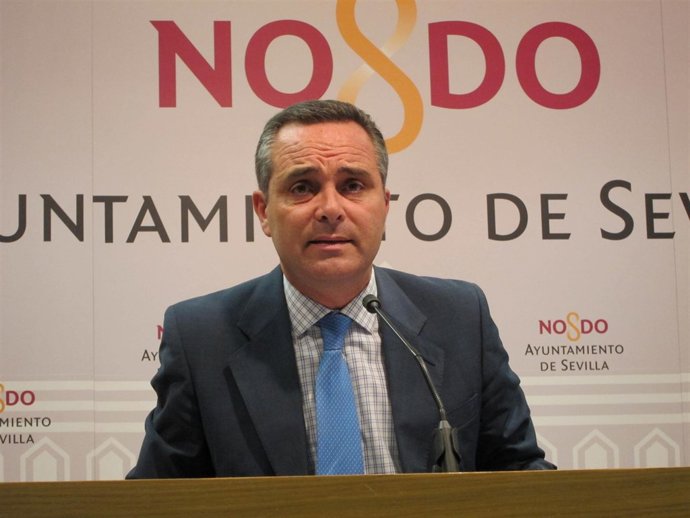 Juan Bueno Durante Su Rueda De Prensa De Este Martes.