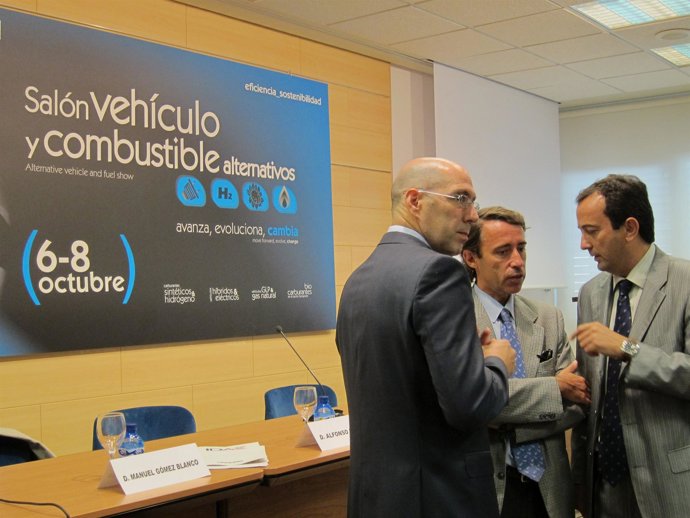 Presentación Del Salón Vehículo Y Combustible Alternativos