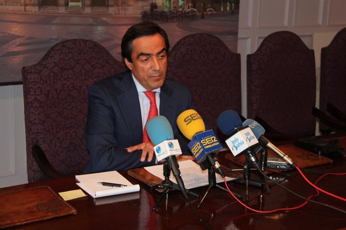 Ildefonso Calderón, Alcalde De Torrelavega 