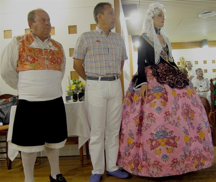 Raquel Sánchez, Postigo Y Valera En El Fallo Del Jurado De Hogueras 2011