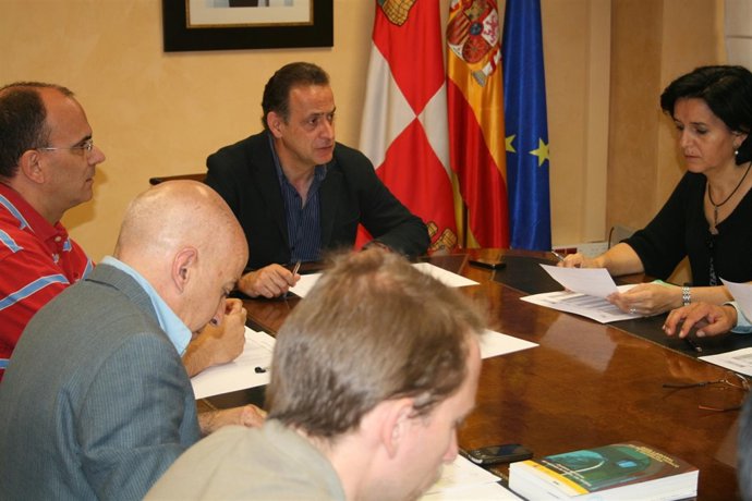 Reunión De La Comisión Provincial De Seguimiento Del Plan Del Empleo Agrario