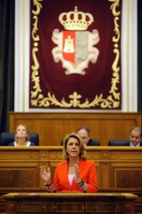 Cospedal renuncia a su escaño en el Senado tras ser investida presidenta de Castilla-La Mancha