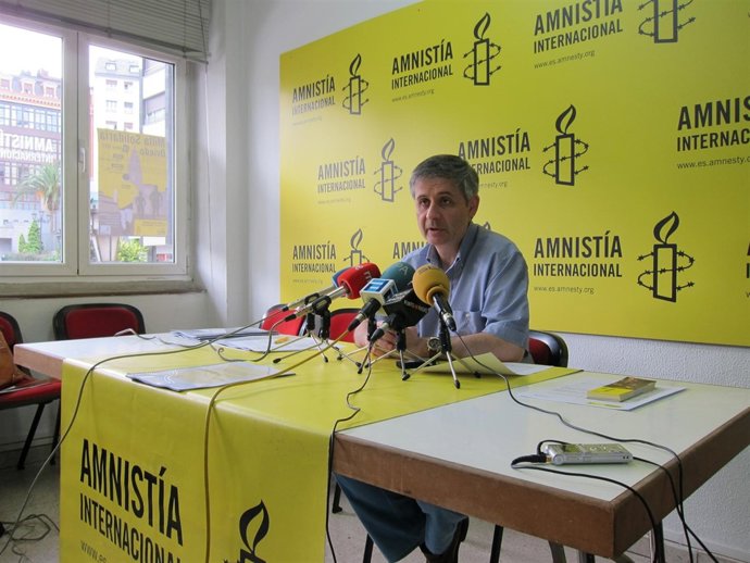 Francisco Javier Fernández, Durante La Rueda De Prensa.