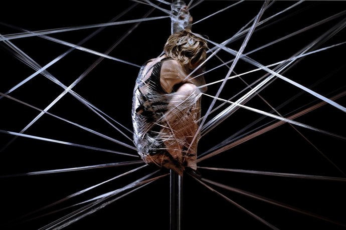 Sol Picó En Su Espectáculo 'Petr, La Mujer Araña...'