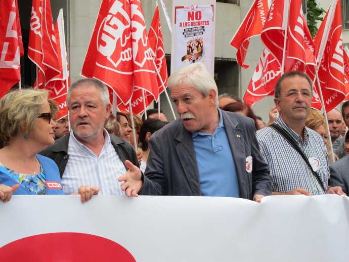 Antonio Pino Y Justo Rodríguez Braga Durante La Movilización.