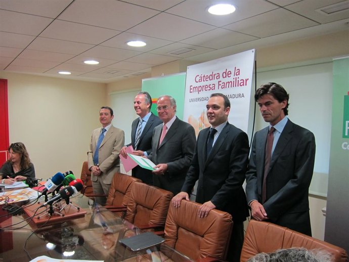 Presentación Cátedra De Empresa Familiar