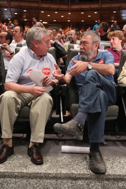 Toxo Y Méndez Sentados Juntos